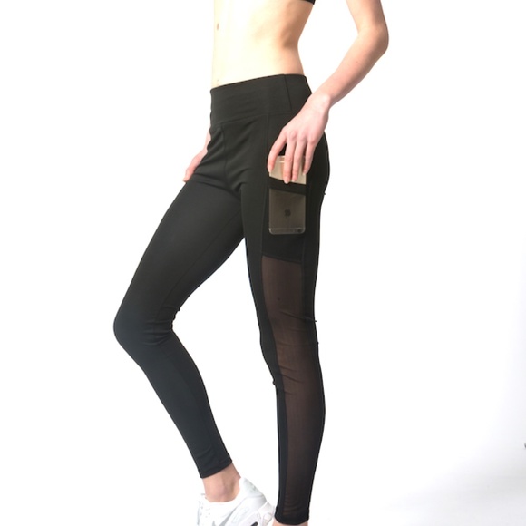 Women's Active Wear Black Mesh Slim Stretch Yoga Legging With Two Side Pockets - Picture 4 of 5